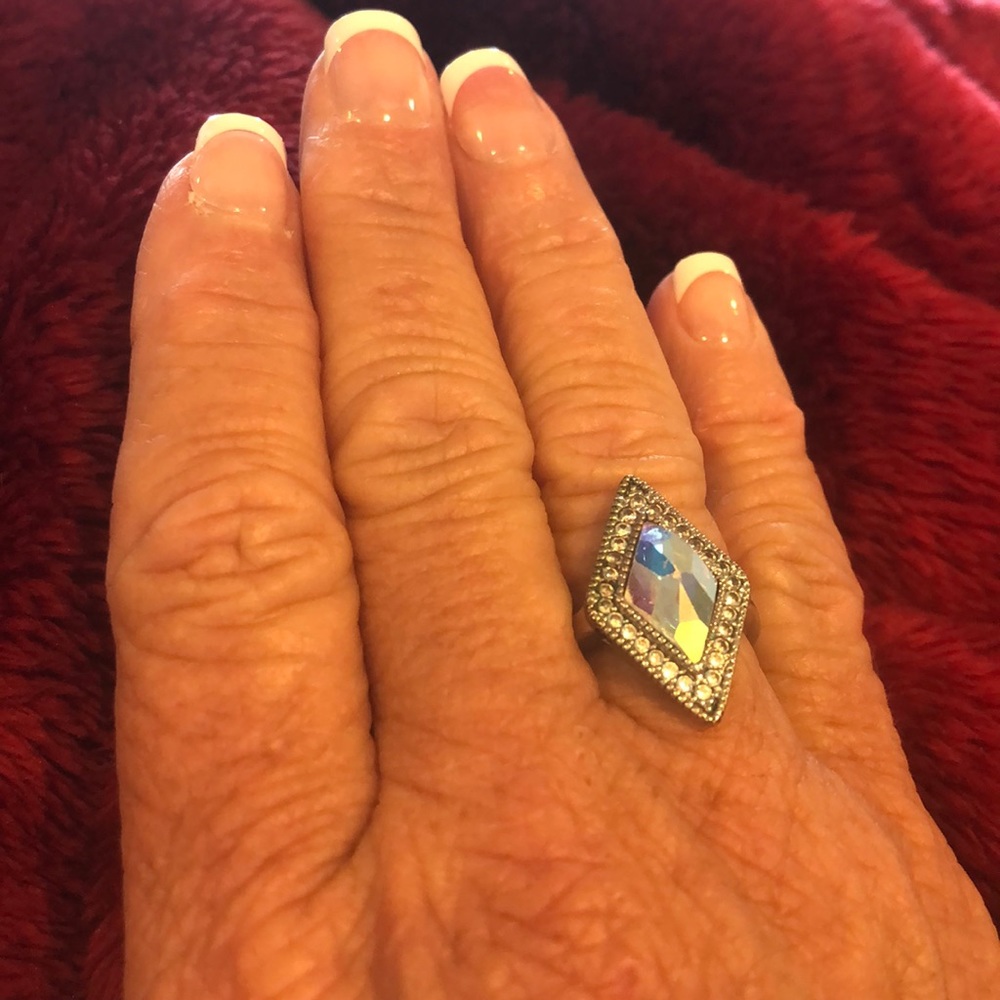 Fragrant Jewels Ring